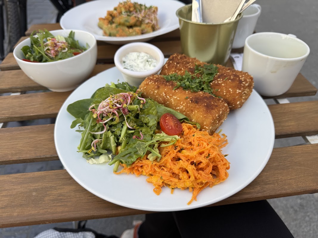 Avocado Vegan Bistro - zdjęcie 3