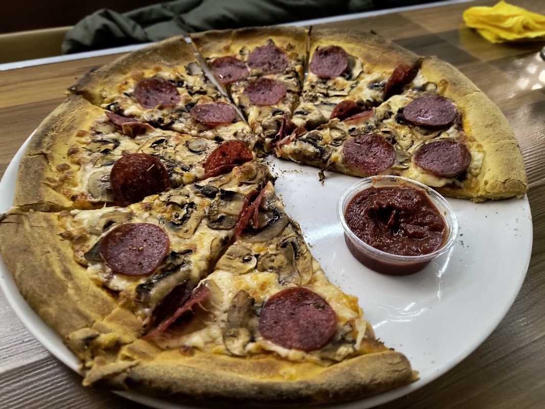 Pizza Food Świbno, Pizzeria na Wyspie Sobieszewskiej - zdjęcie 4