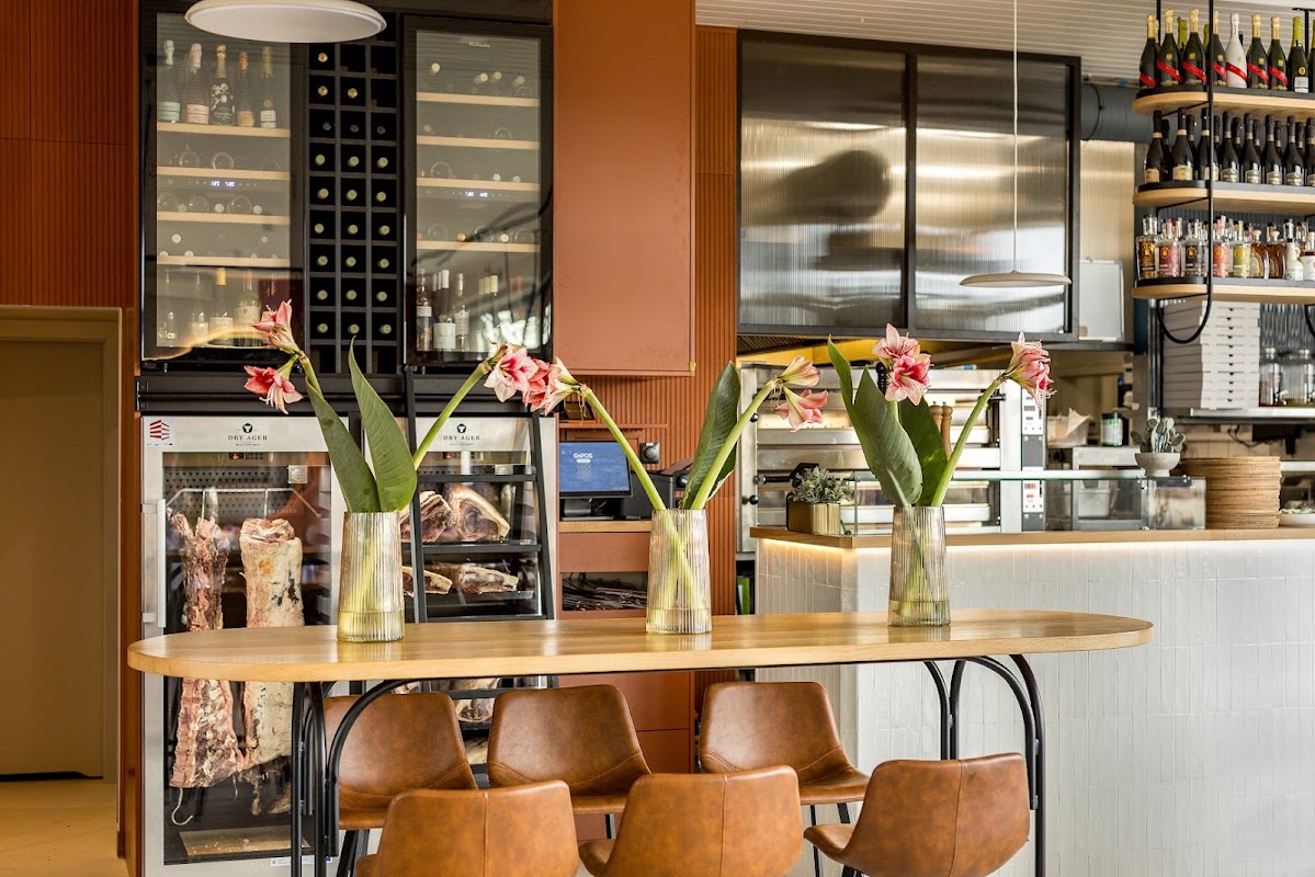 M15 Restaurant & Bar & Jedyne Sauny na plaży! - zdjęcie 3
