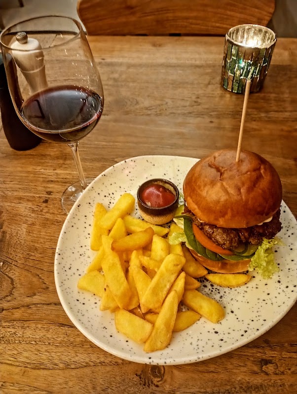 Restauracja Canis - zdjęcie 1