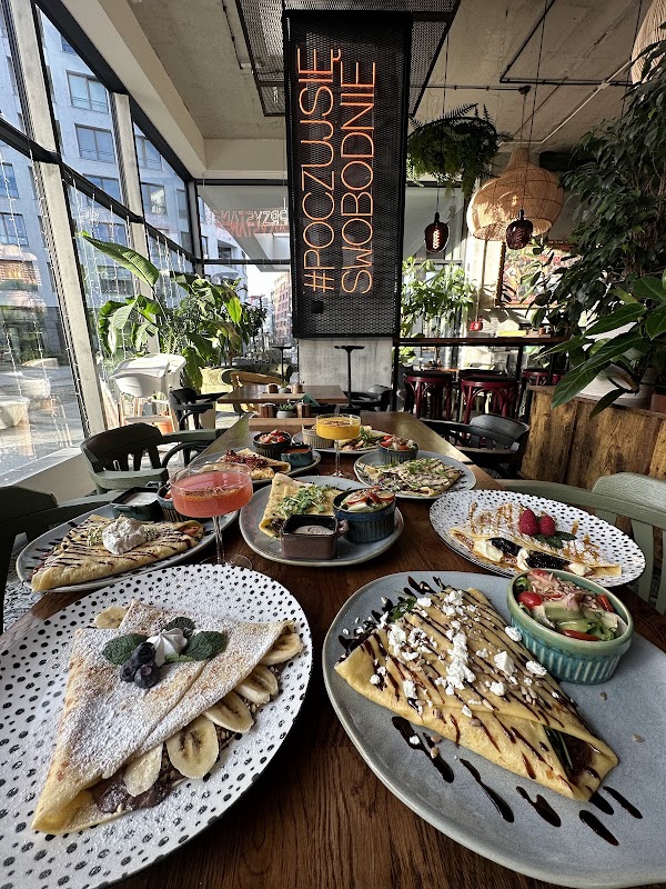 PRZYSTANEK - Crêpes & Wine Garnizon - zdjęcie 2